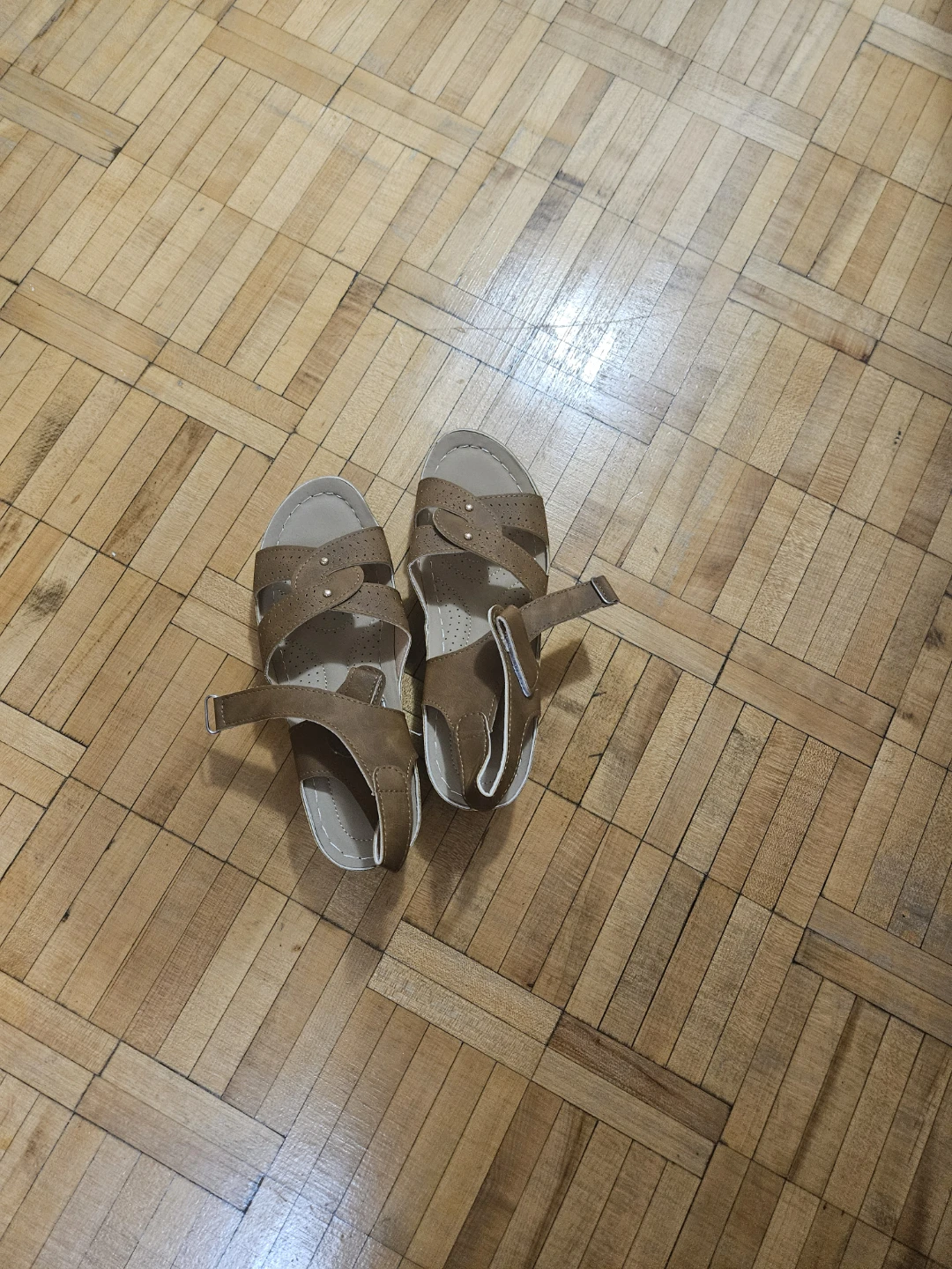 Brown Wedge Sandals - photo 4
