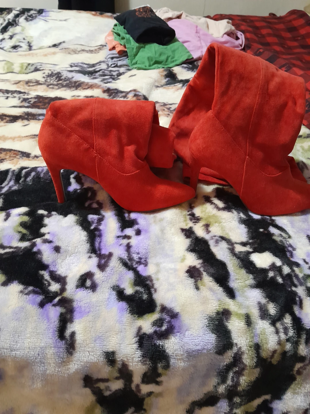 RED SUEDE OVER-THE-KNEE BOOTS - photo 3