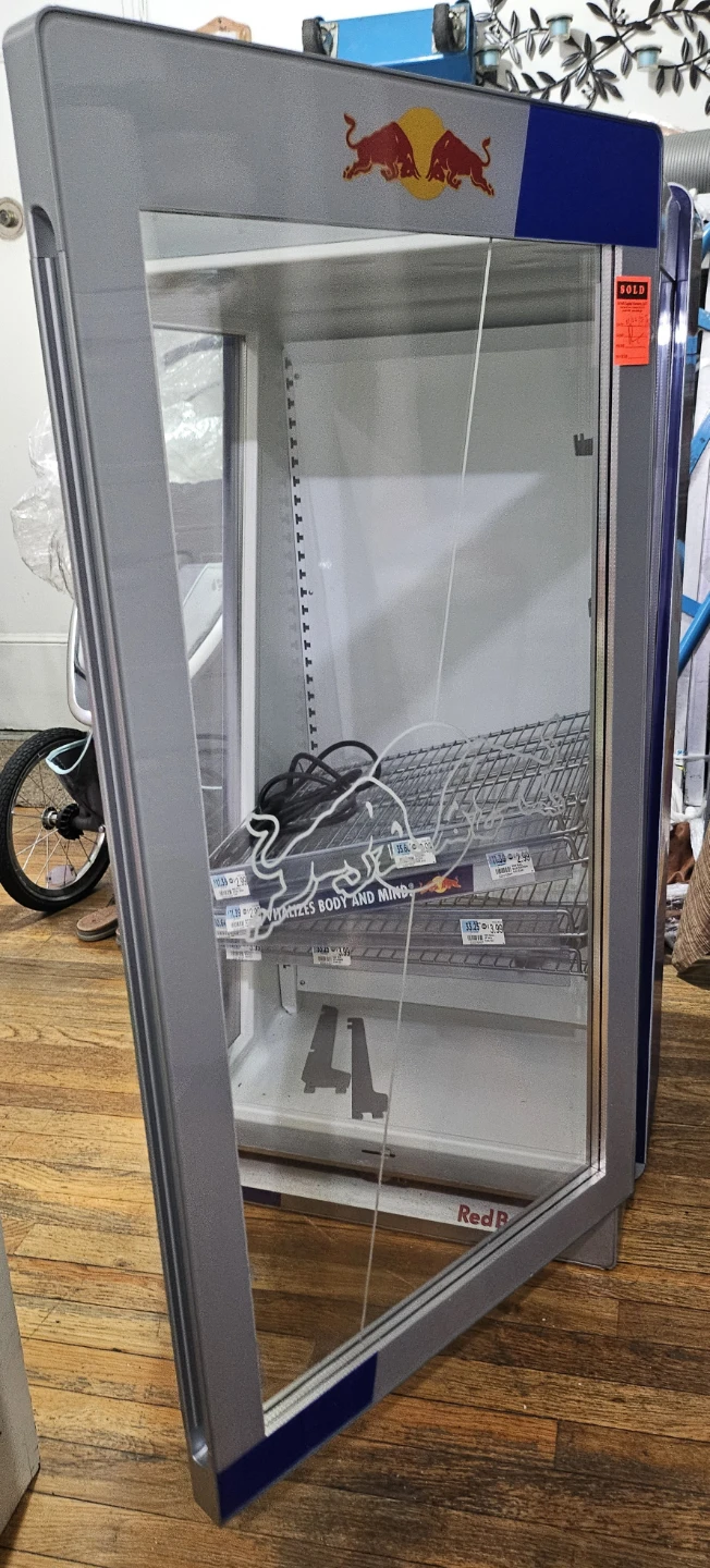 🔥RED BULL FRIDGE - Official Merchandise, Perfect Condition! 🔥 - photo 2