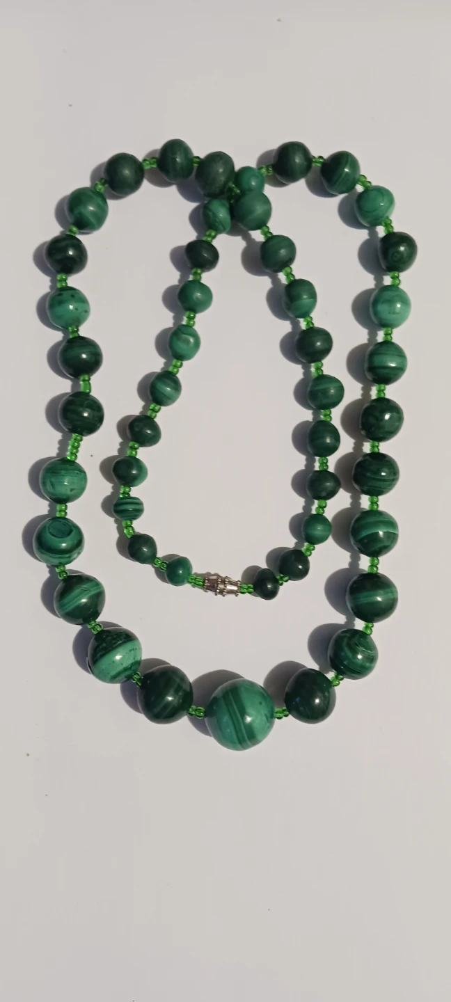 Beautiful Graduated Malachite Stones  Beaded Necklace - photo 5