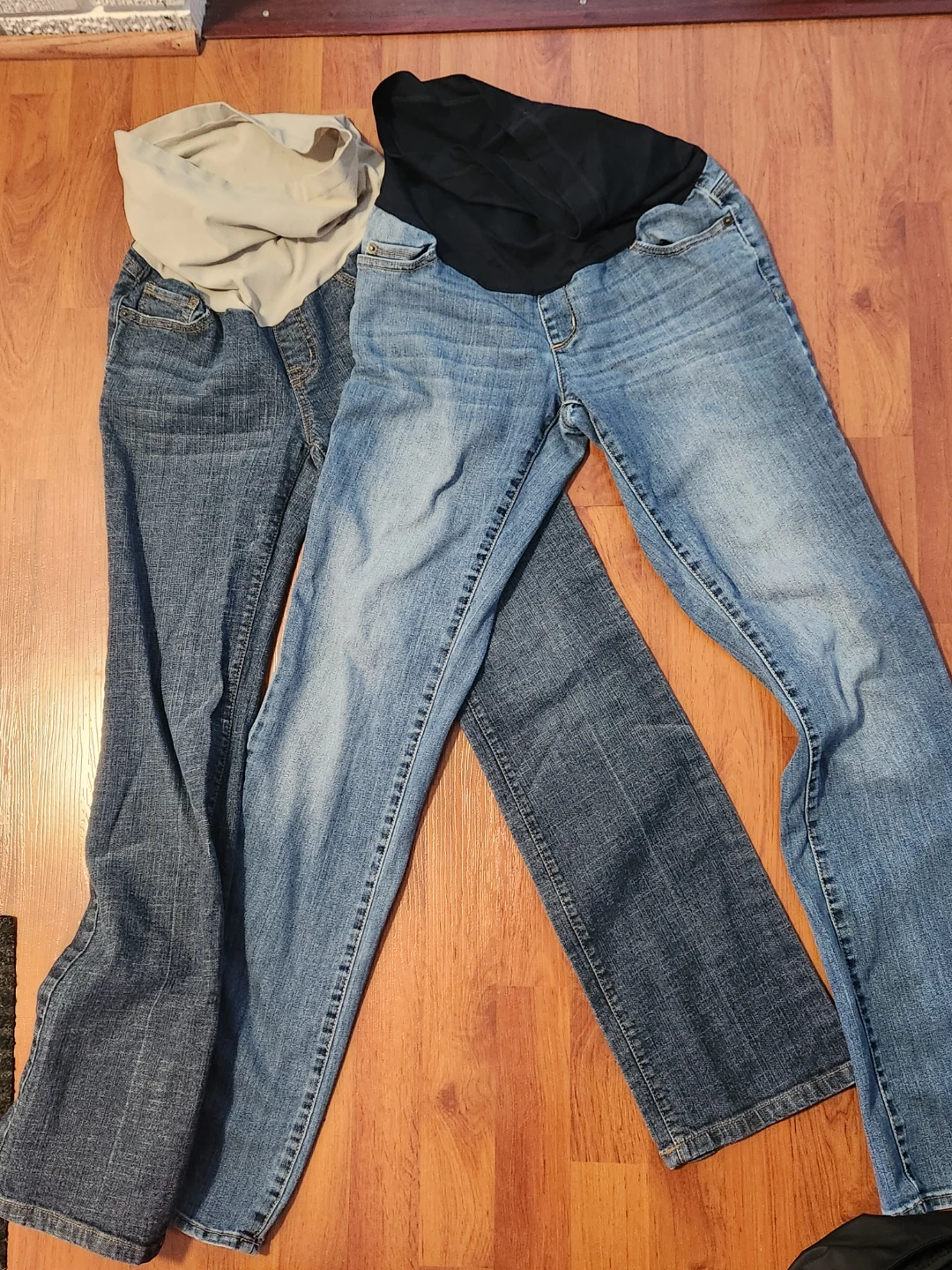 Lot of 2 Maternity Jeans