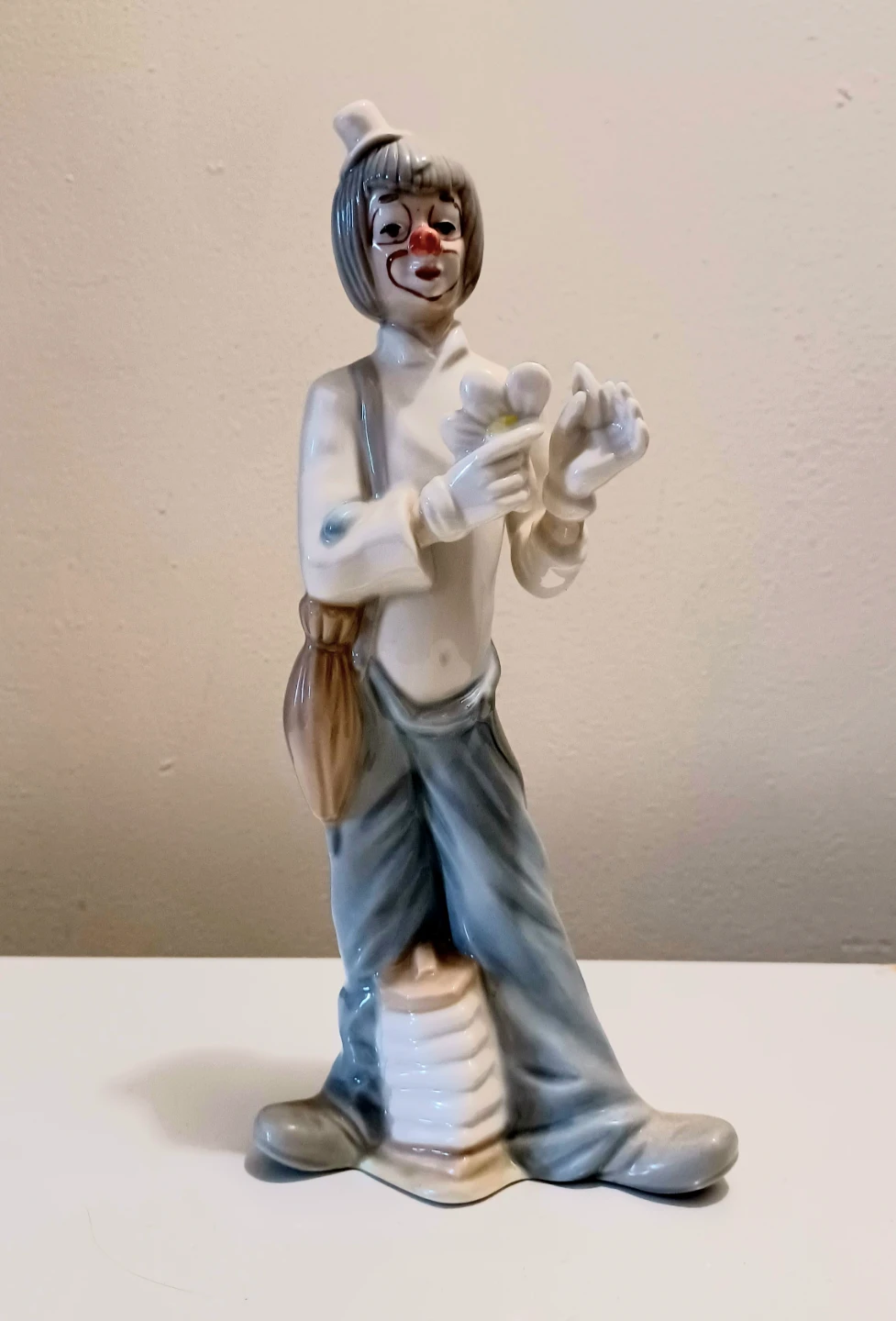 Vtg Handmade Fine Porcelain Tengra Clown