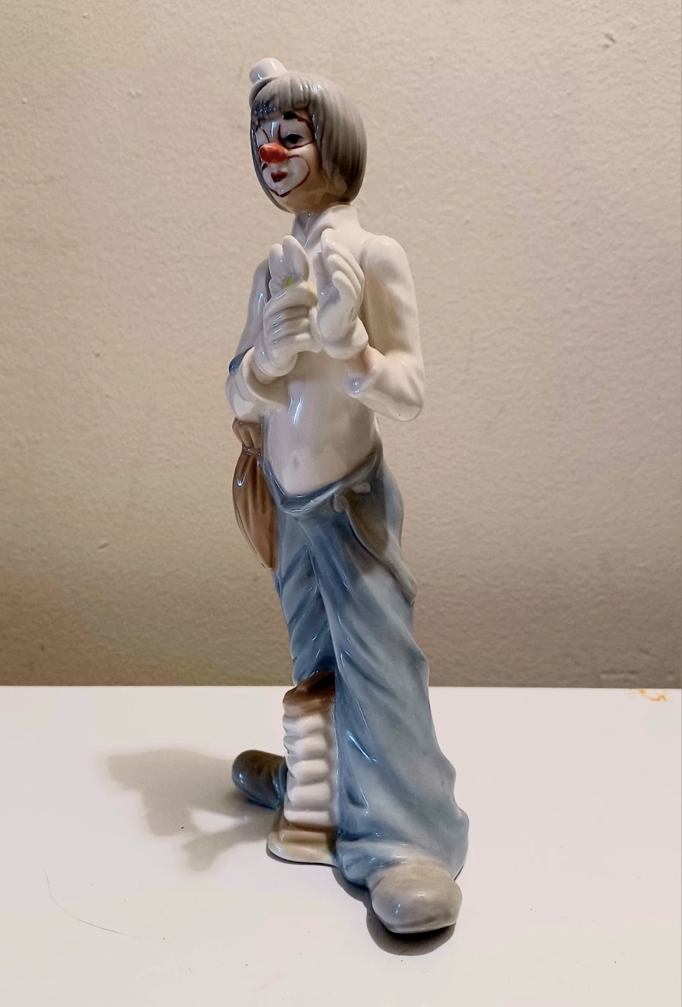 Vtg Handmade Fine Porcelain Tengra Clown - photo 3