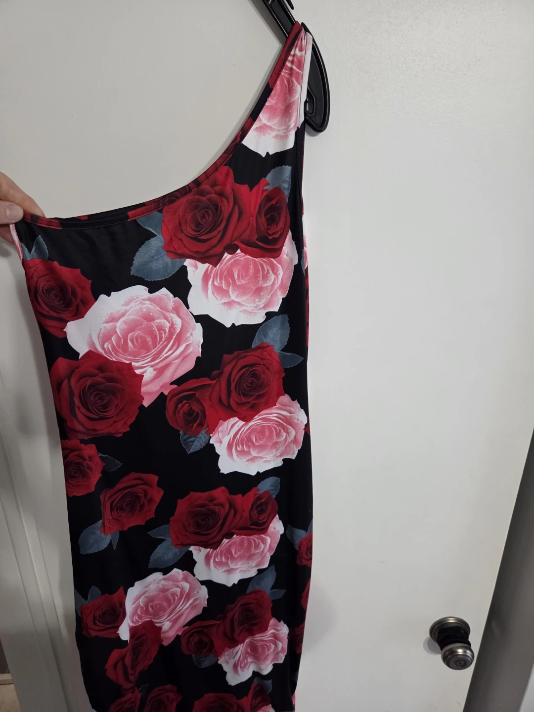 Women's clothing - photo 2