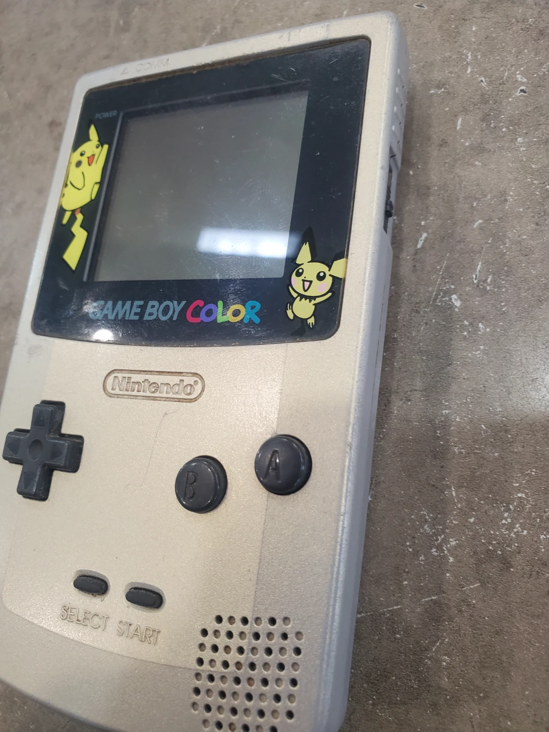 Nintendo Game Boy Color - Pikachu edition - photo 3