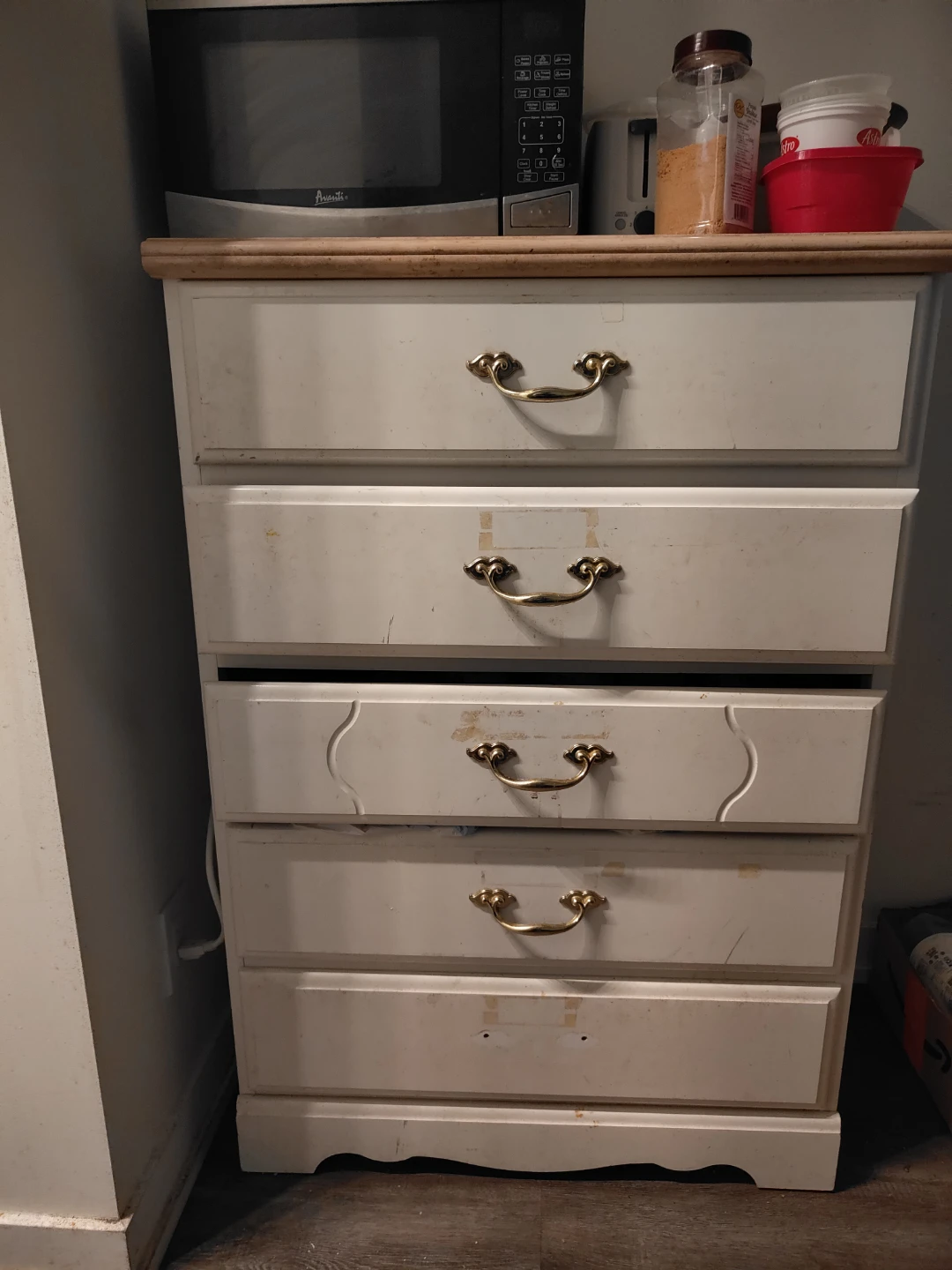 5-Drawer Dresser