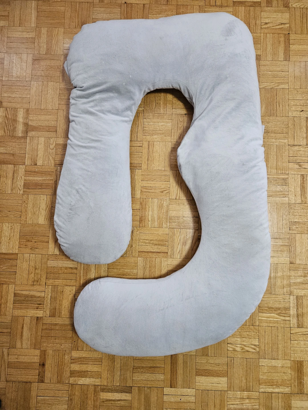 U-Shaped Pregnancy Pillow