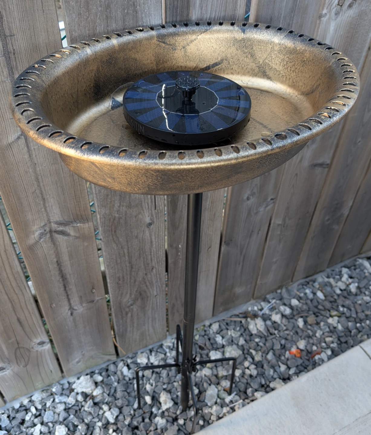 Birdbath with solar fountain*new*