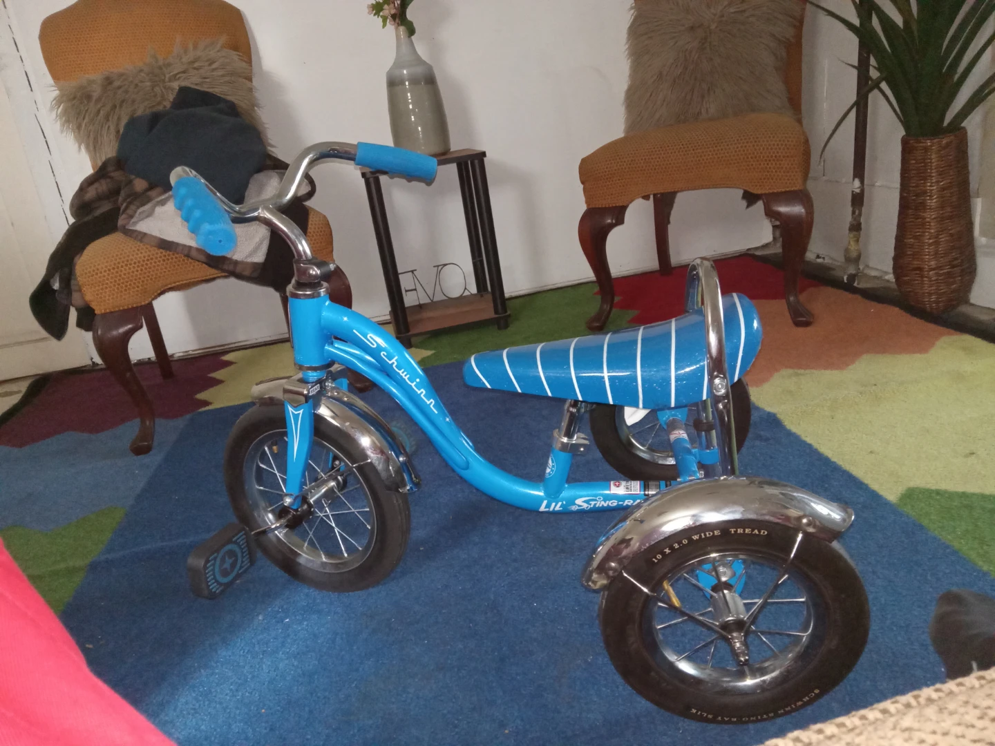 Blue Schwinn Tricycle - photo 3