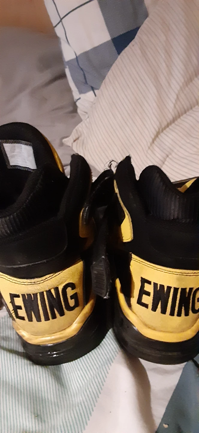 Ewing Athletics Black & Yellow Basketball Shoes - Size 33