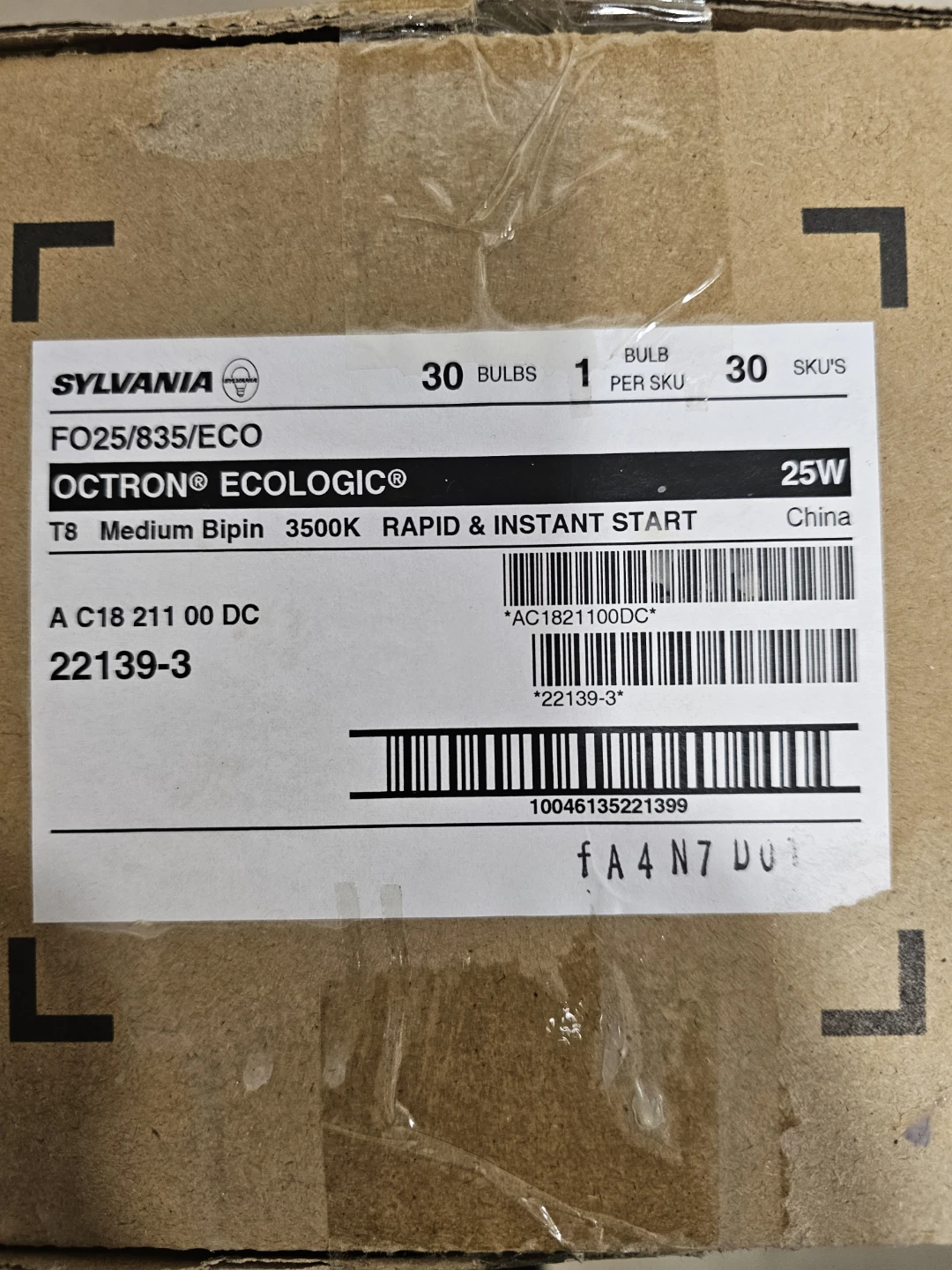 41 New Sylvania FO25/835/ECO 25W 36" T8 Bulbs - 300 - photo 3