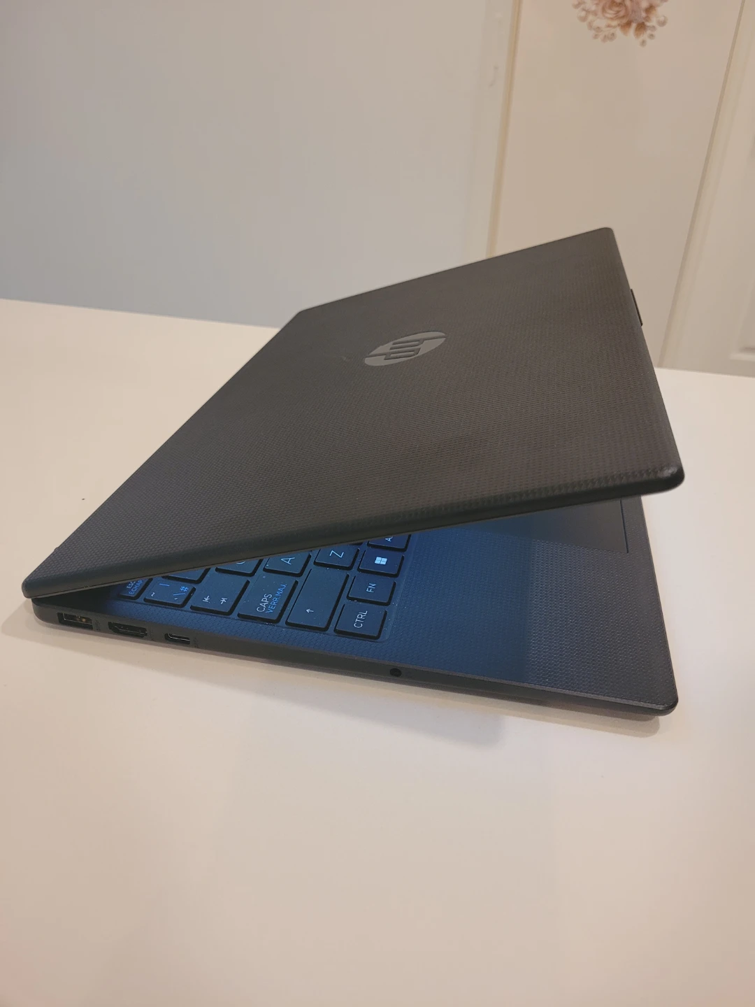 HP Laptop 15.6" jet black - photo 5
