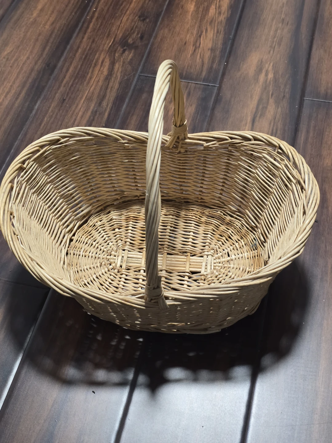Wicker Basket/Picnic Basket