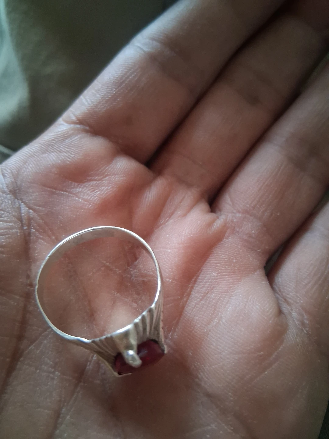 Men's Silver Ring with original pink Ruby