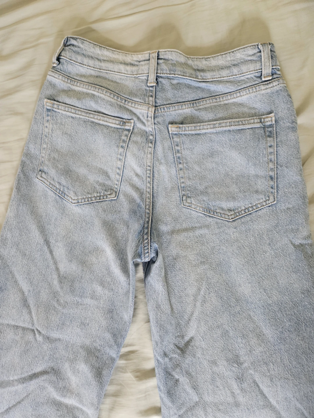 H&M Wide Leg Light Wash Denim Jeans - Size 4 - photo 2