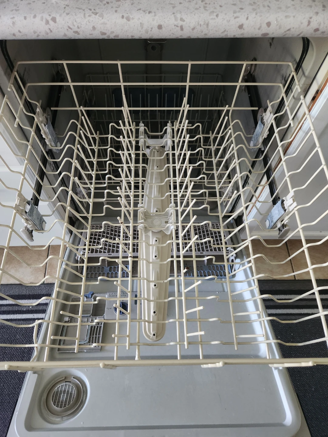 Whirlpool Quiet Partner II Dishwasher - photo 3