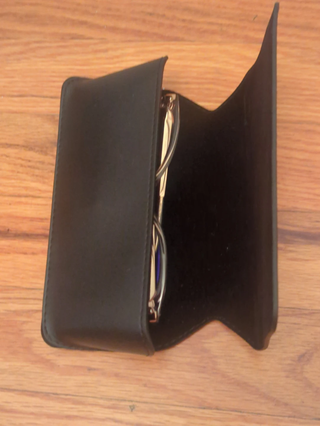Dolce & Gabbana - Clear Frame Glasses with Case - photo 3