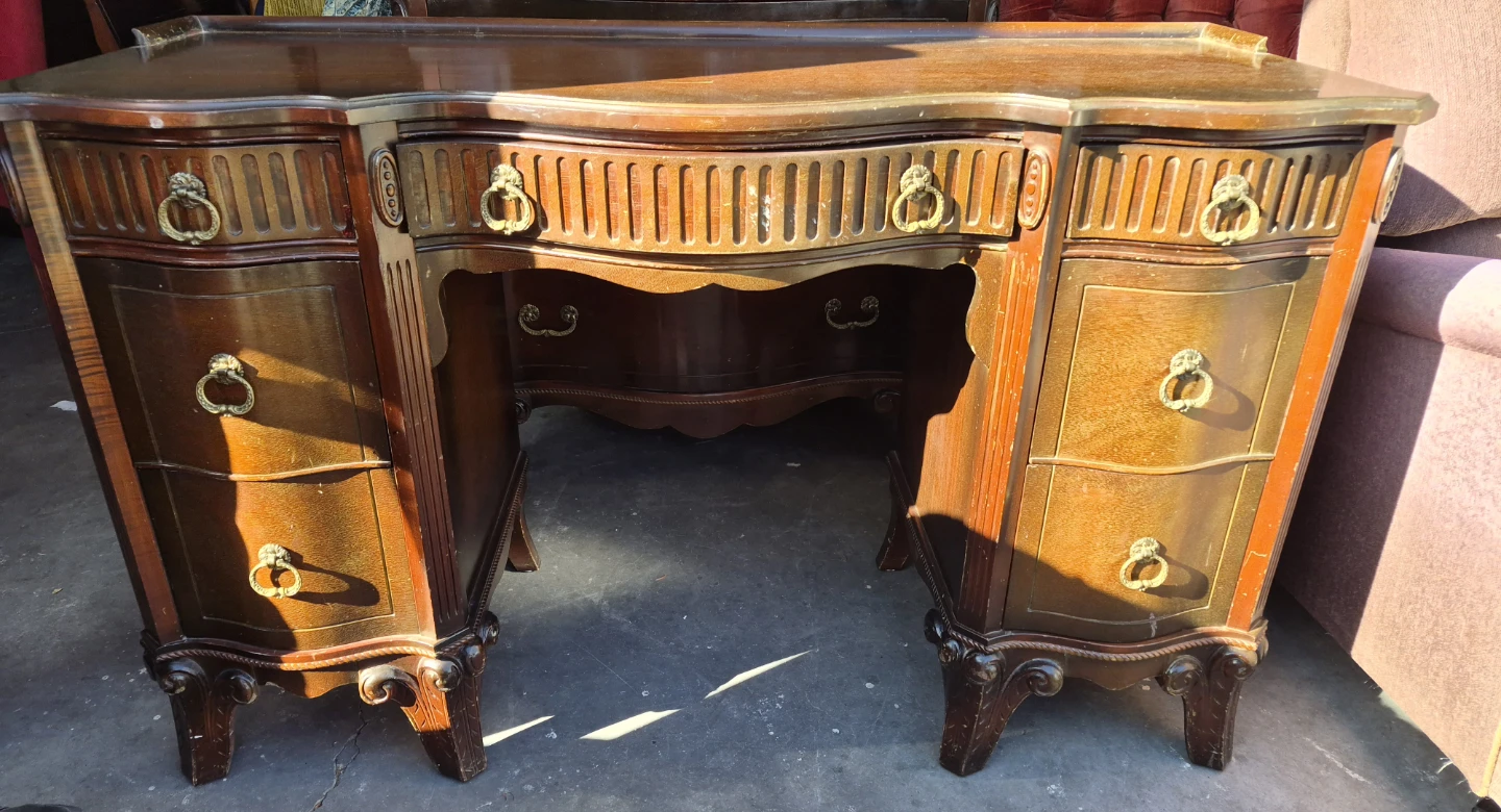 Vintage Vanity Desk with Mirror - photo 3