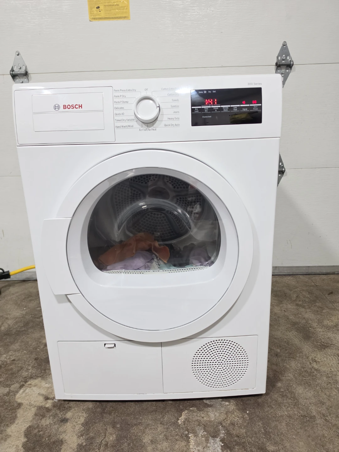 Bosch Compact Ventless Dryer - Delivery Available - photo 2
