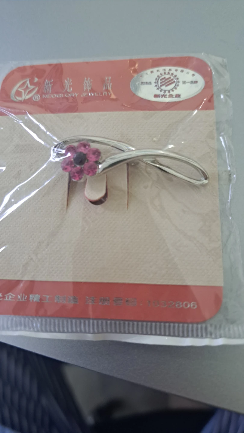 Neoglory Jewelry Silver Flower Brooch - photo 3