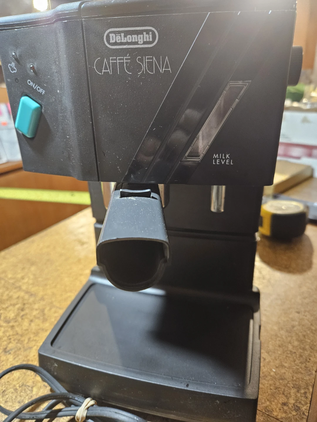 DeLonghi Caffè Siena Espresso Machine - photo 3