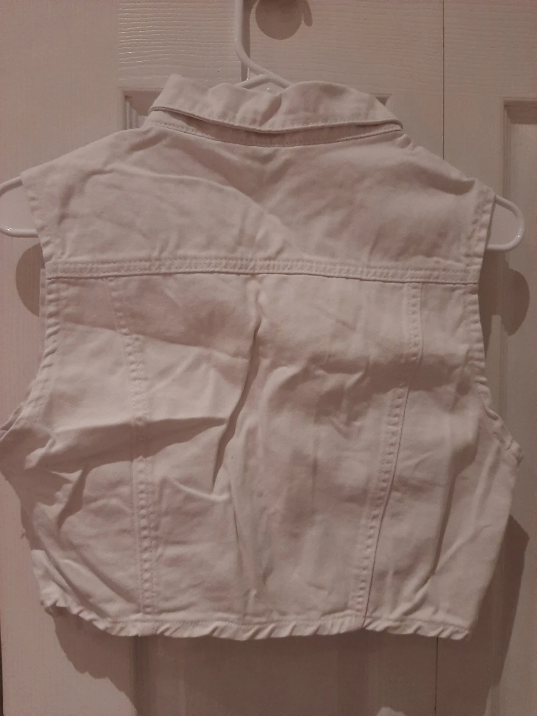 White Denim Crop Vest - photo 2