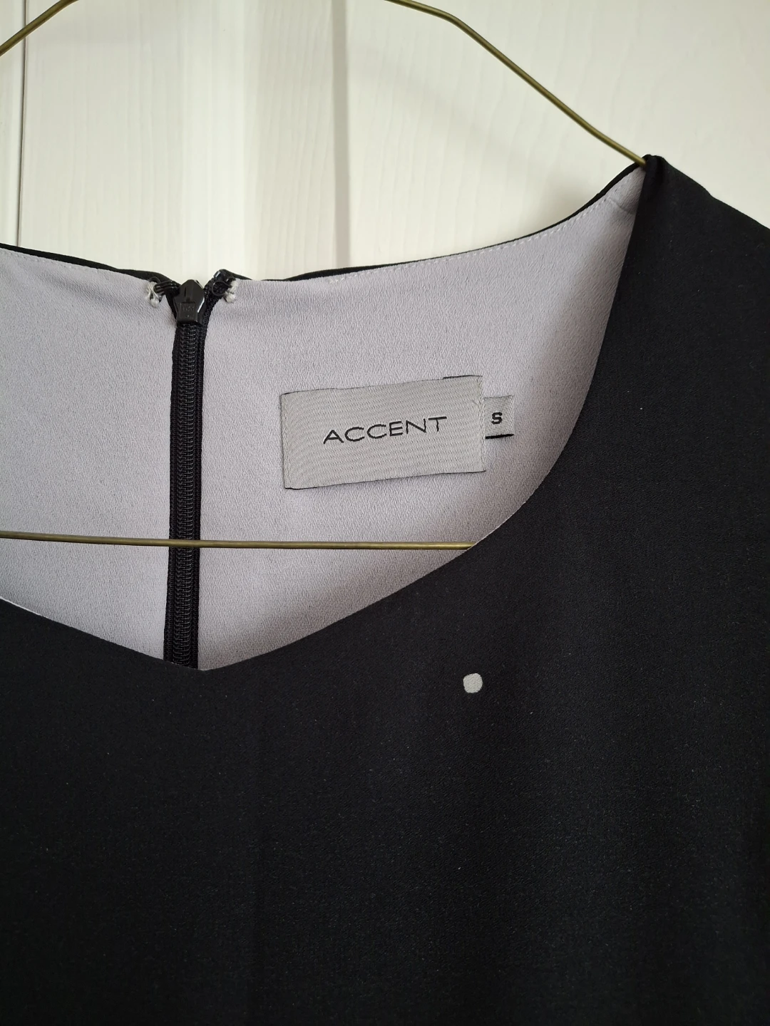 Accent Black Sleeveless Dress with Gradient Pattern - Size S - photo 2