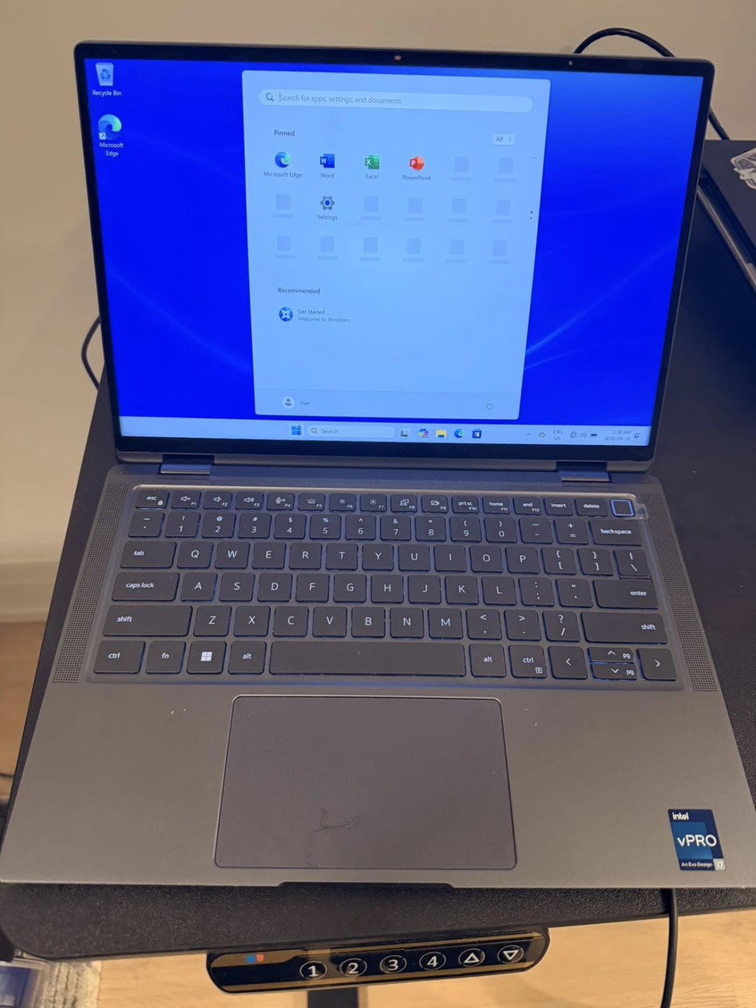 URGENT SALE Dell 9330 2-in-1 Touchscreen, 32GB, 512GB + Pen