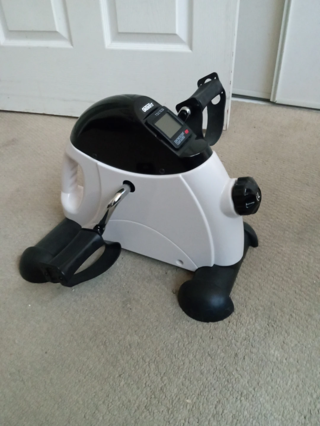 ONE TWO FIT Mini Exercise Bike Pedal Exerciser