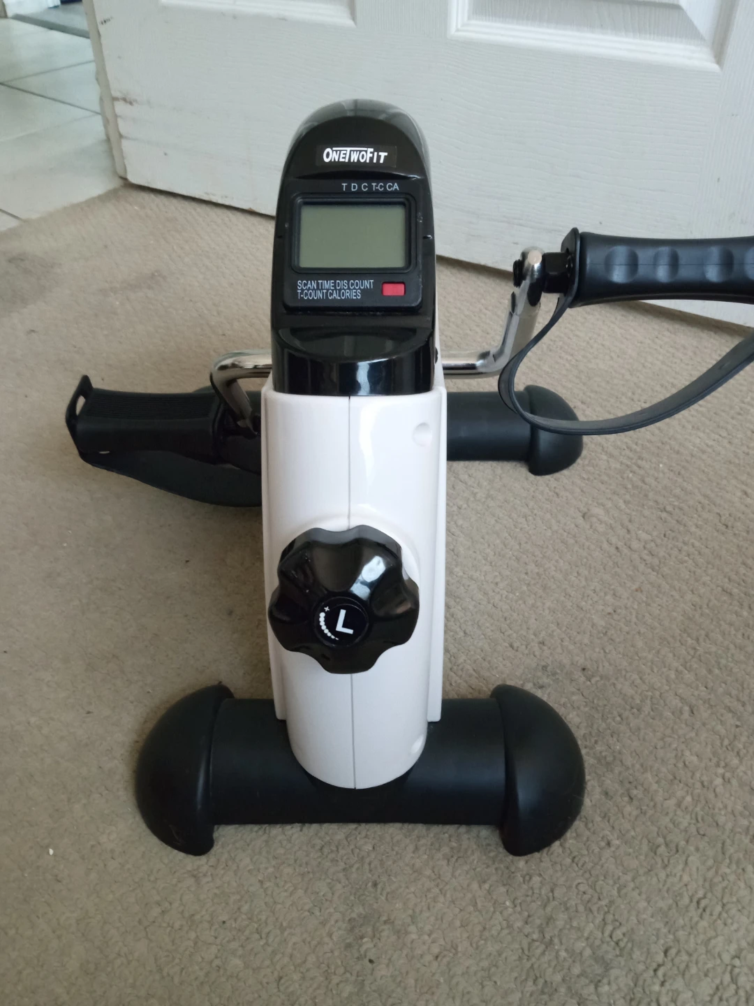 ONE TWO FIT Mini Exercise Bike Pedal Exerciser - photo 2