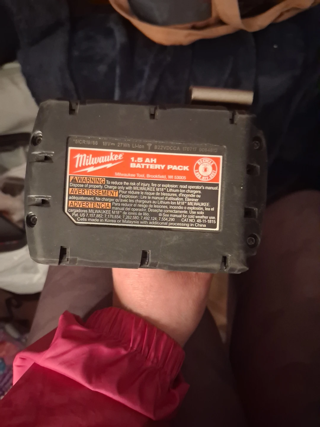 Milwaukee M18 1.5 Ah Lithium-Ion Battery Pack - photo 2