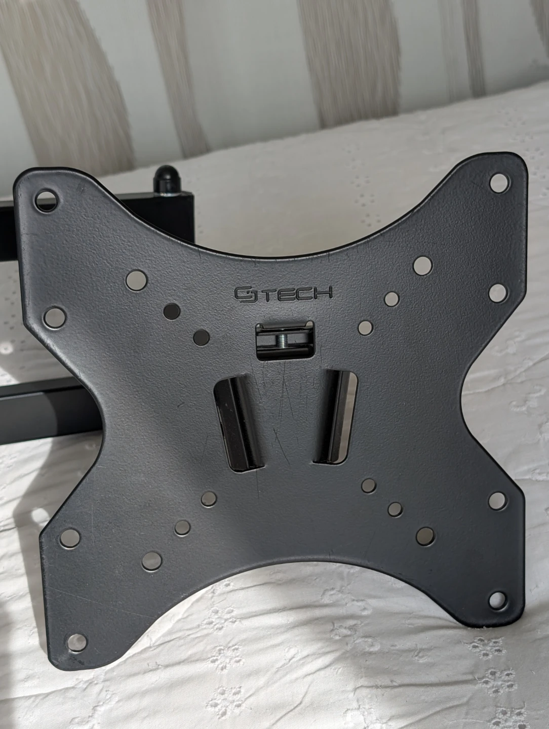 GTECH Black Adjustable TV Wall Mount Bracket - photo 2