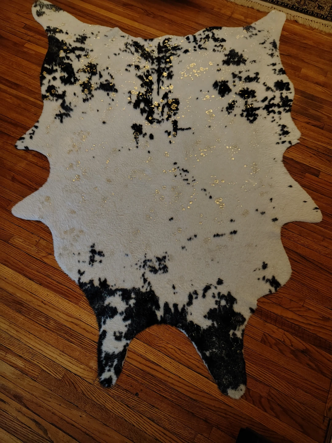 Machine Washable Faux Cow Rug w Gold Metallic
