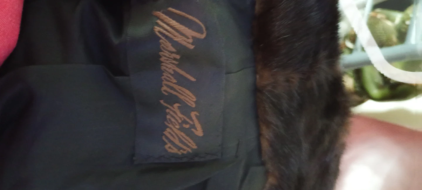Marshall Field's Fur Coat - photo 3