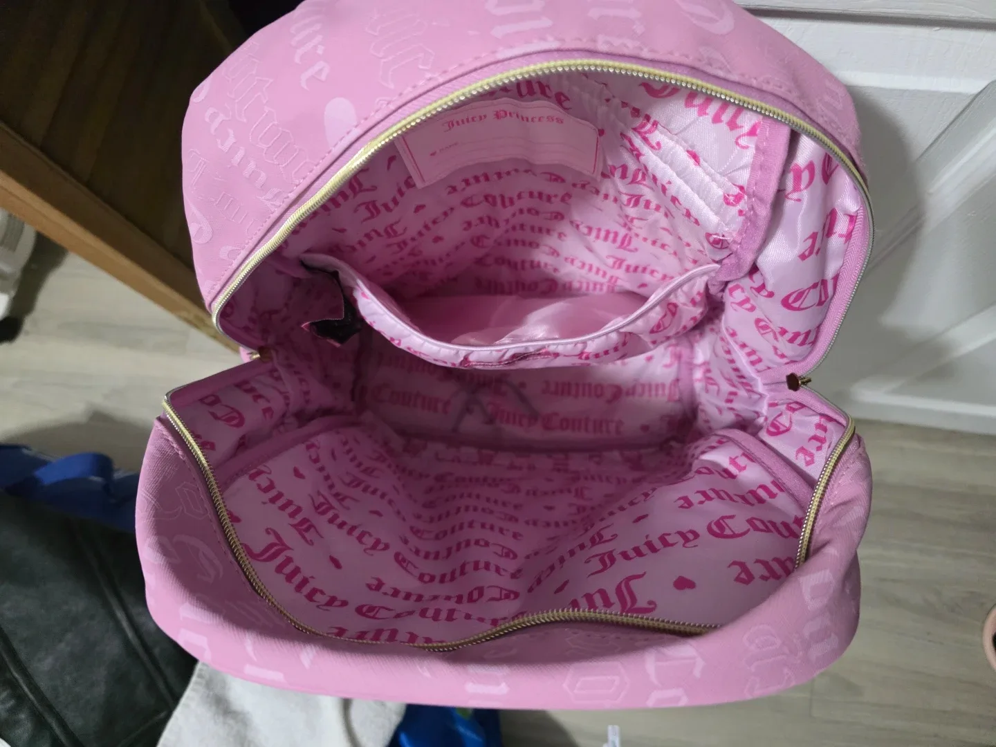 Juicy Couture Pink Backpack - photo 3
