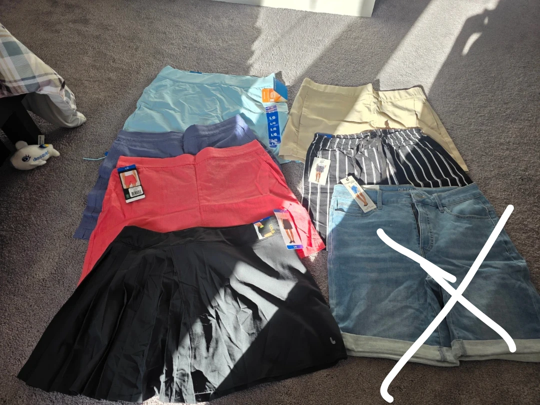 Women's Shorts Various Brands size L🏆