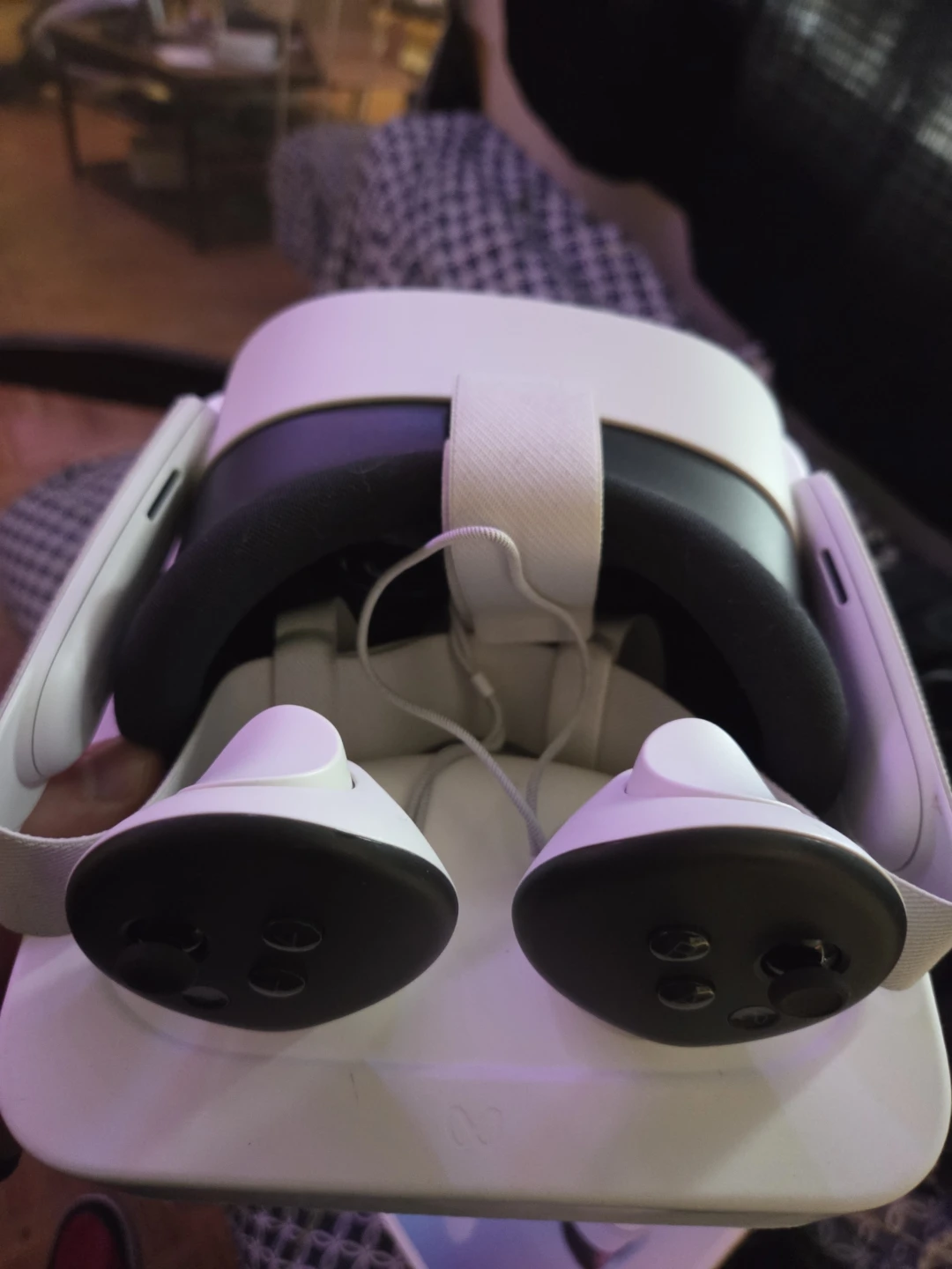 Meta Quest 3S VR Headset - 128 GB - photo 2