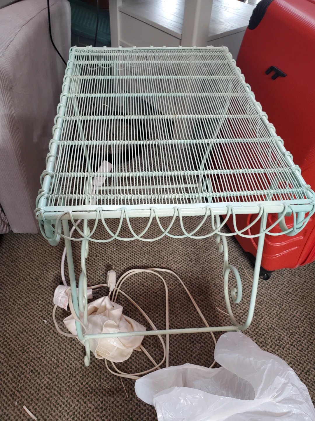 Pale Green Metal Wire Side Table Shelf - photo 2