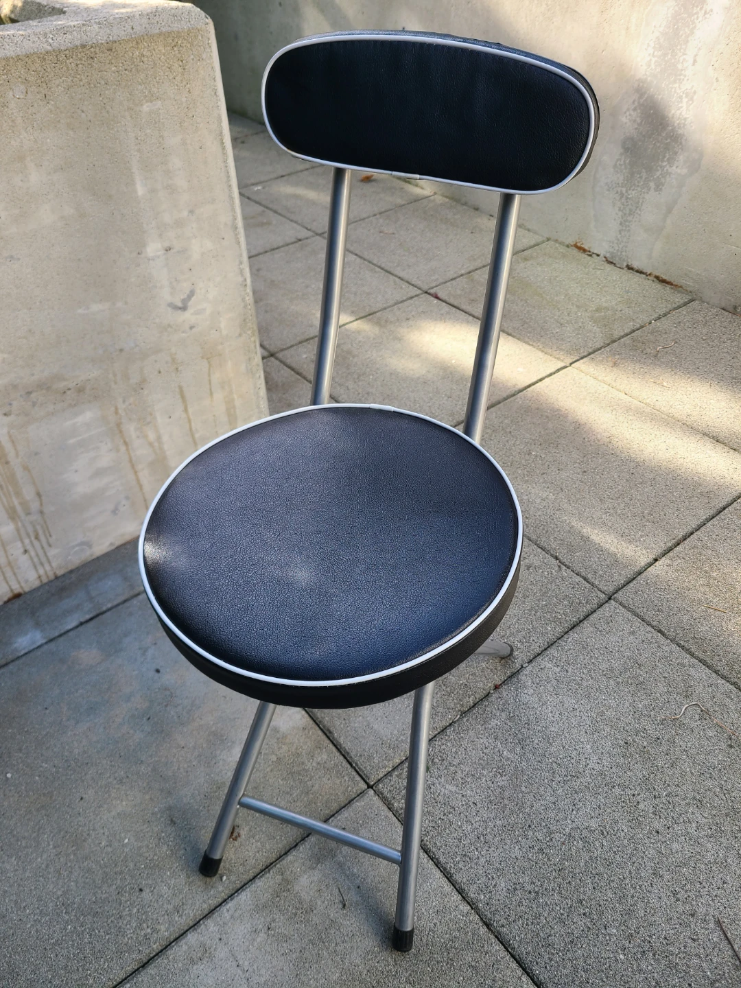 Foldable Chair - photo 2