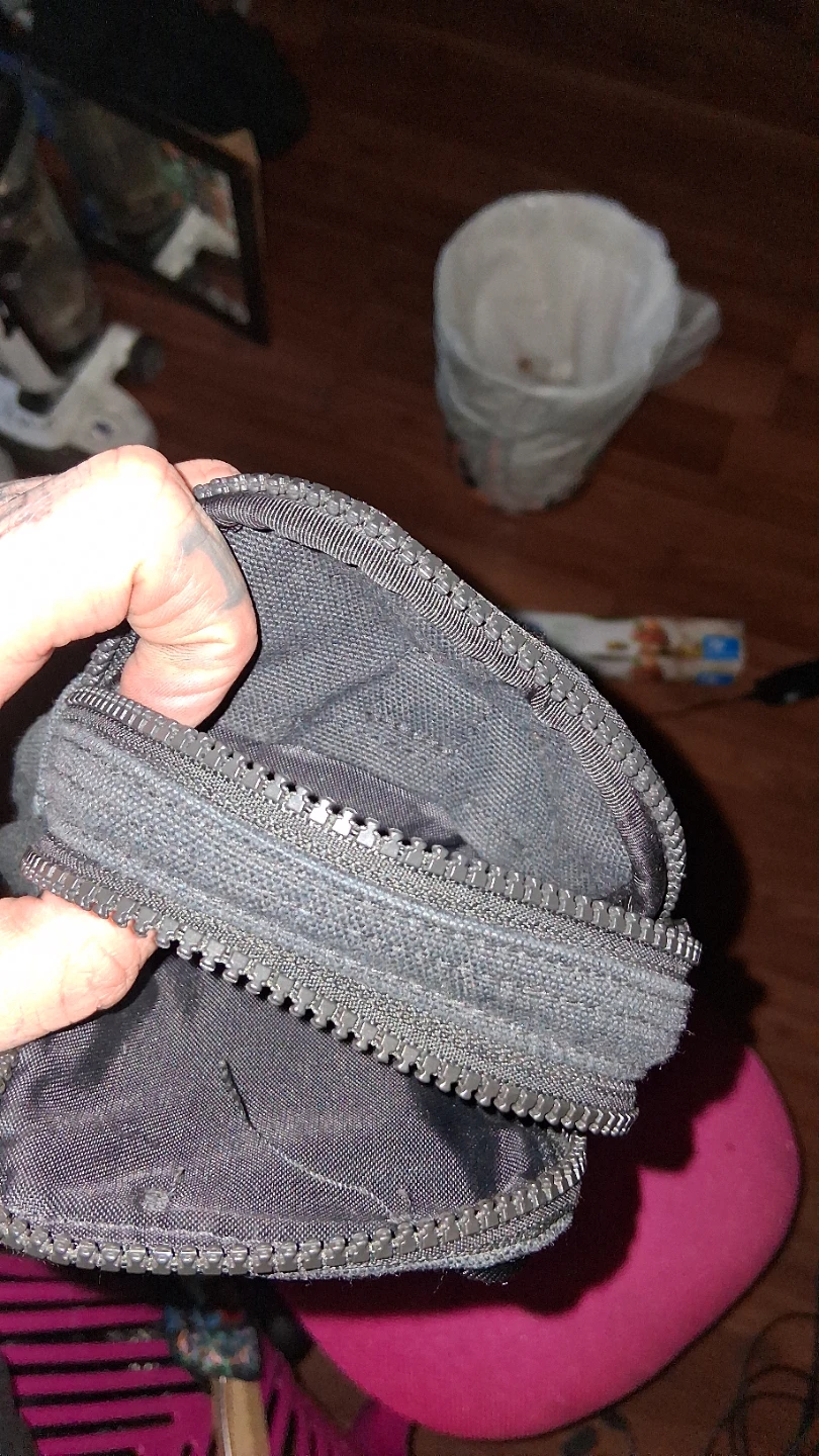 Supreme Shoulder Bag *FINAL PRICE DROP* - photo 2