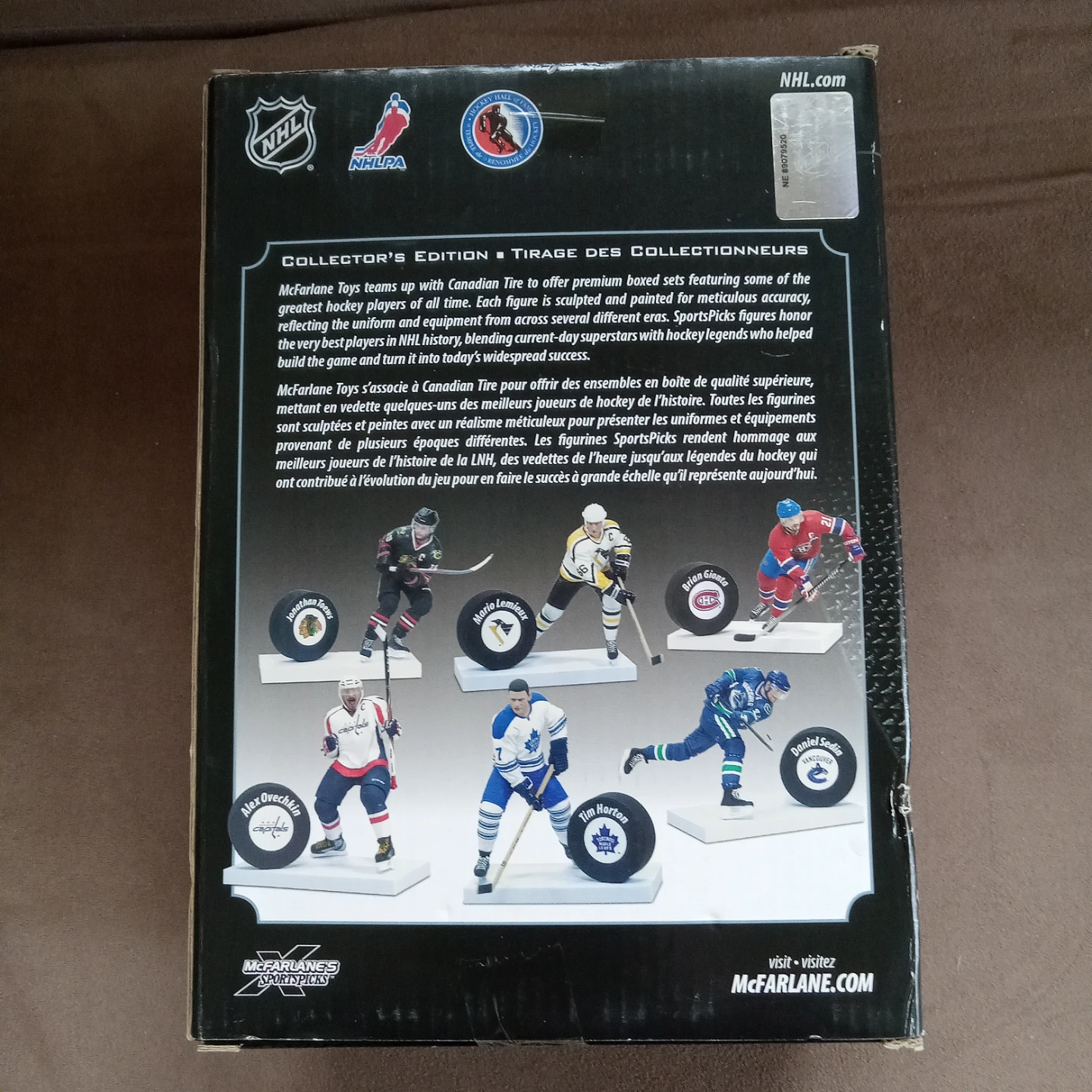 Sealed in box McFarlane Daniel Sedin Vancouver Canucks figure - photo 5
