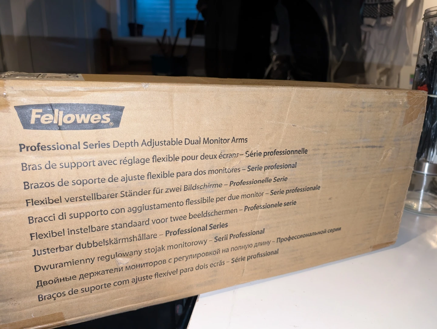 Fellowes Professional Series Depth Adjustable Dual Monitor Arms - photo 2
