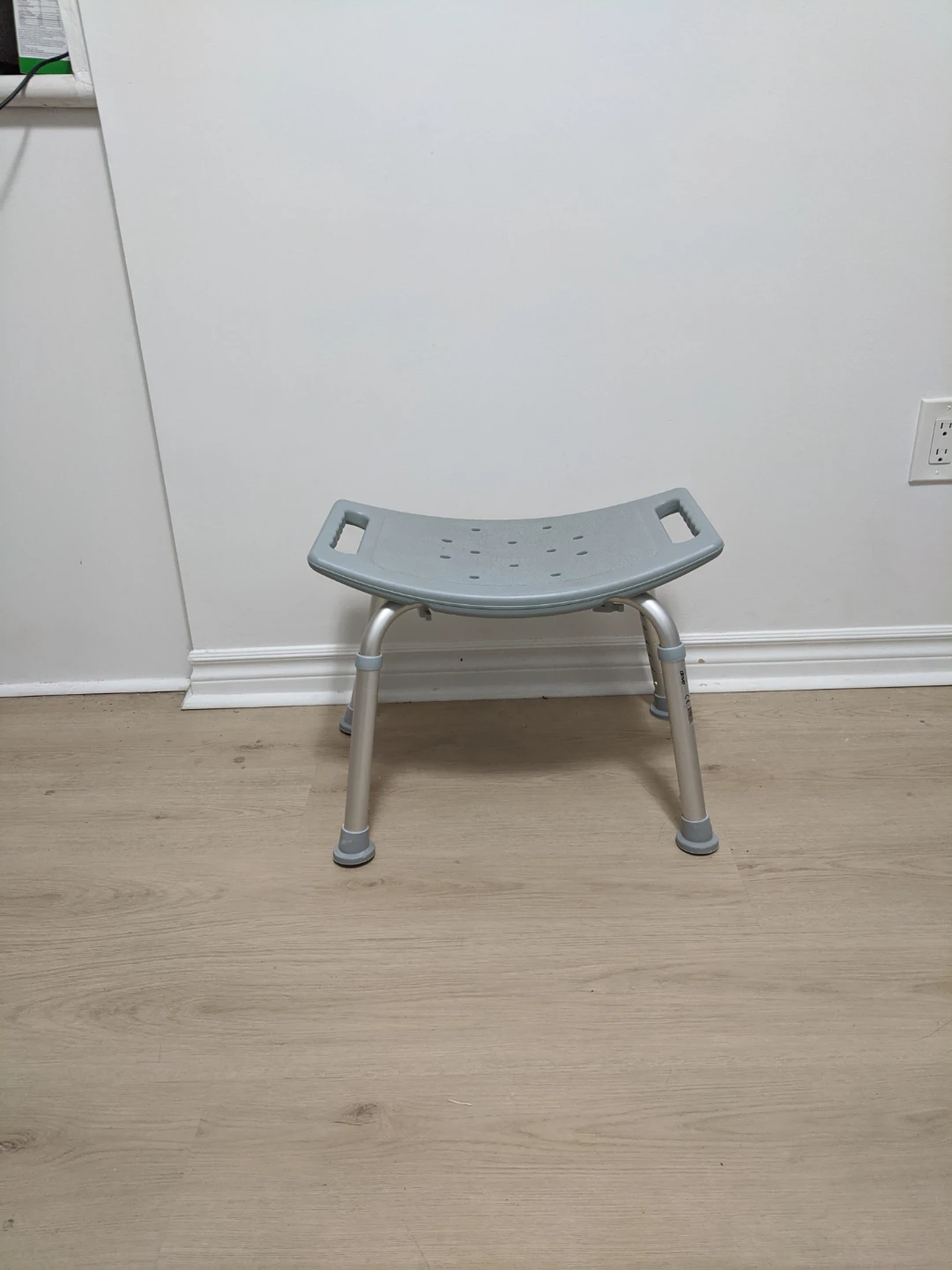 Adjustable Shower Chair Stool - photo 2