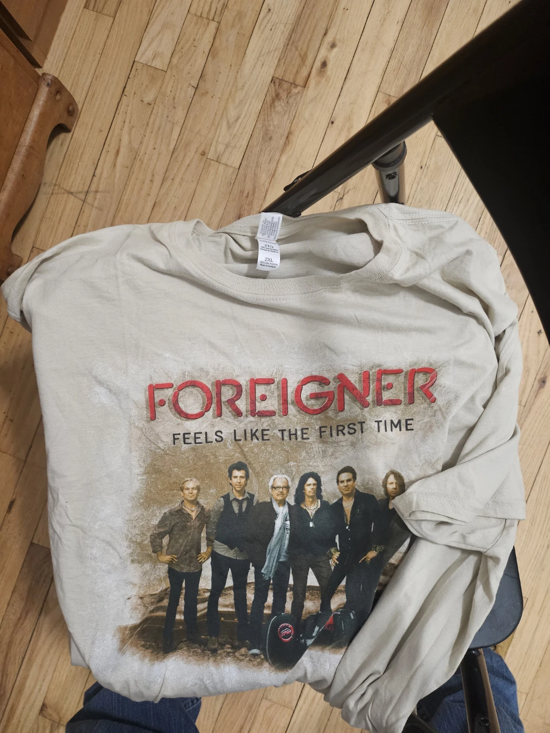 FOREIGNER TEE - photo 4