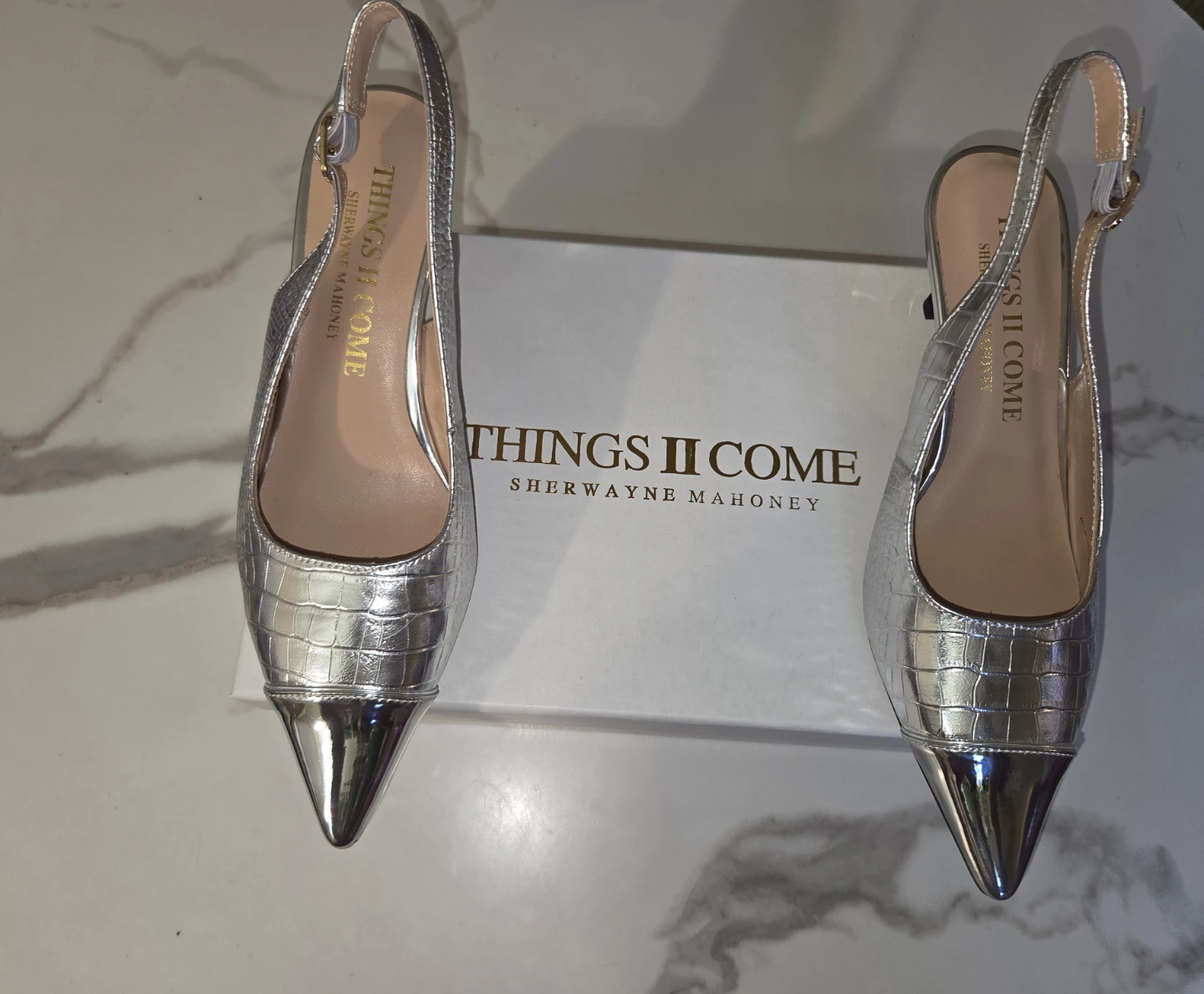 Things II Come Slingback Heels Size 5M Silver