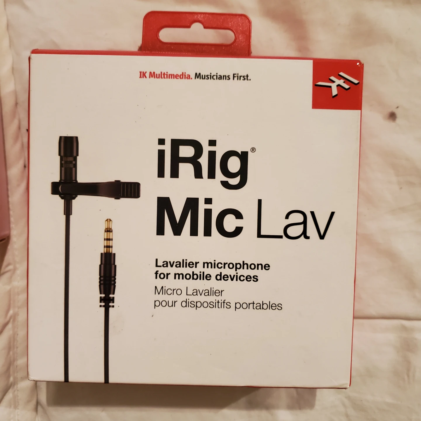 IK Multimedia iRig Mic Lav Lavalier Microphone
