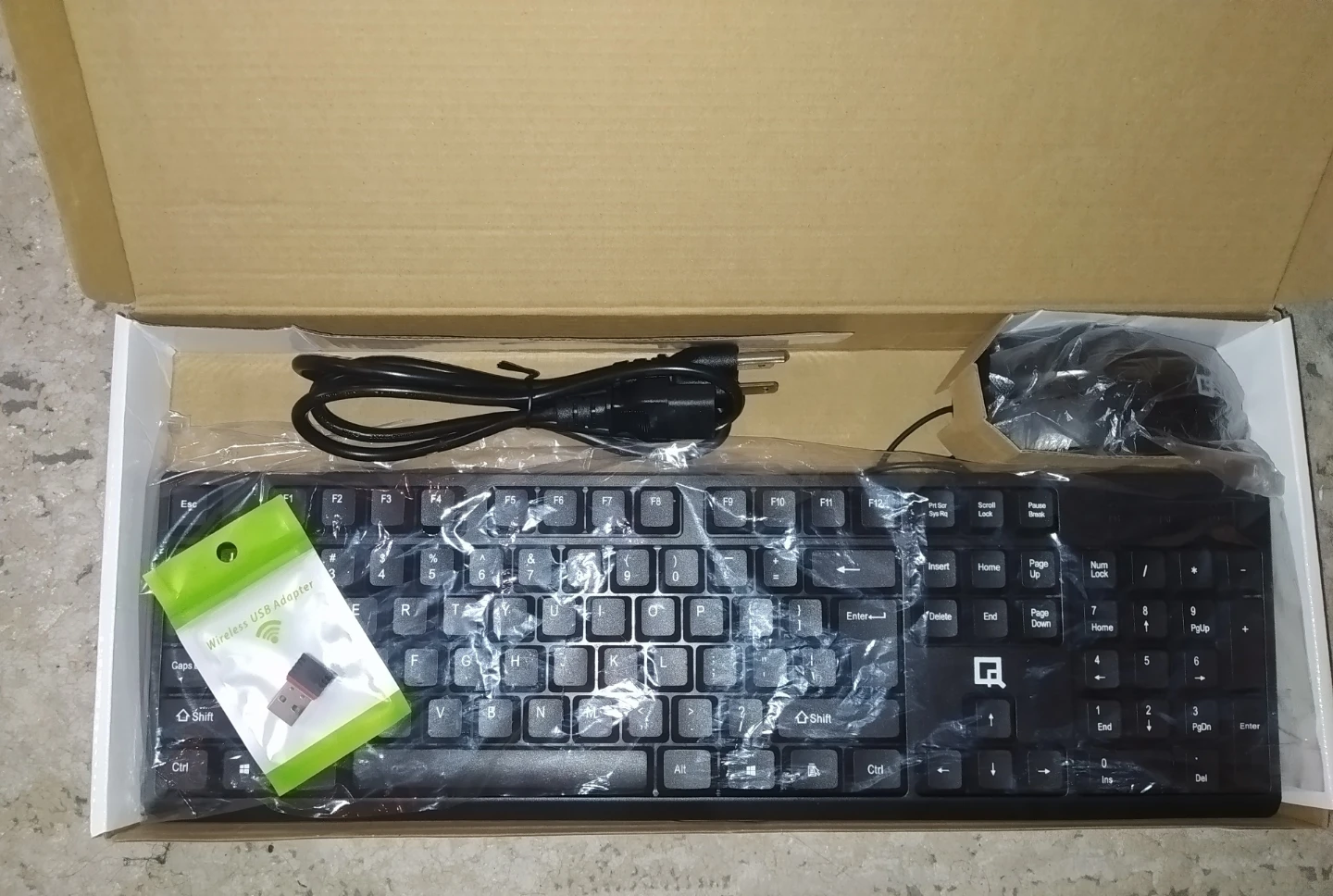 QR-70 Wired Keyboard and Optical Mouse Combo - photo 2