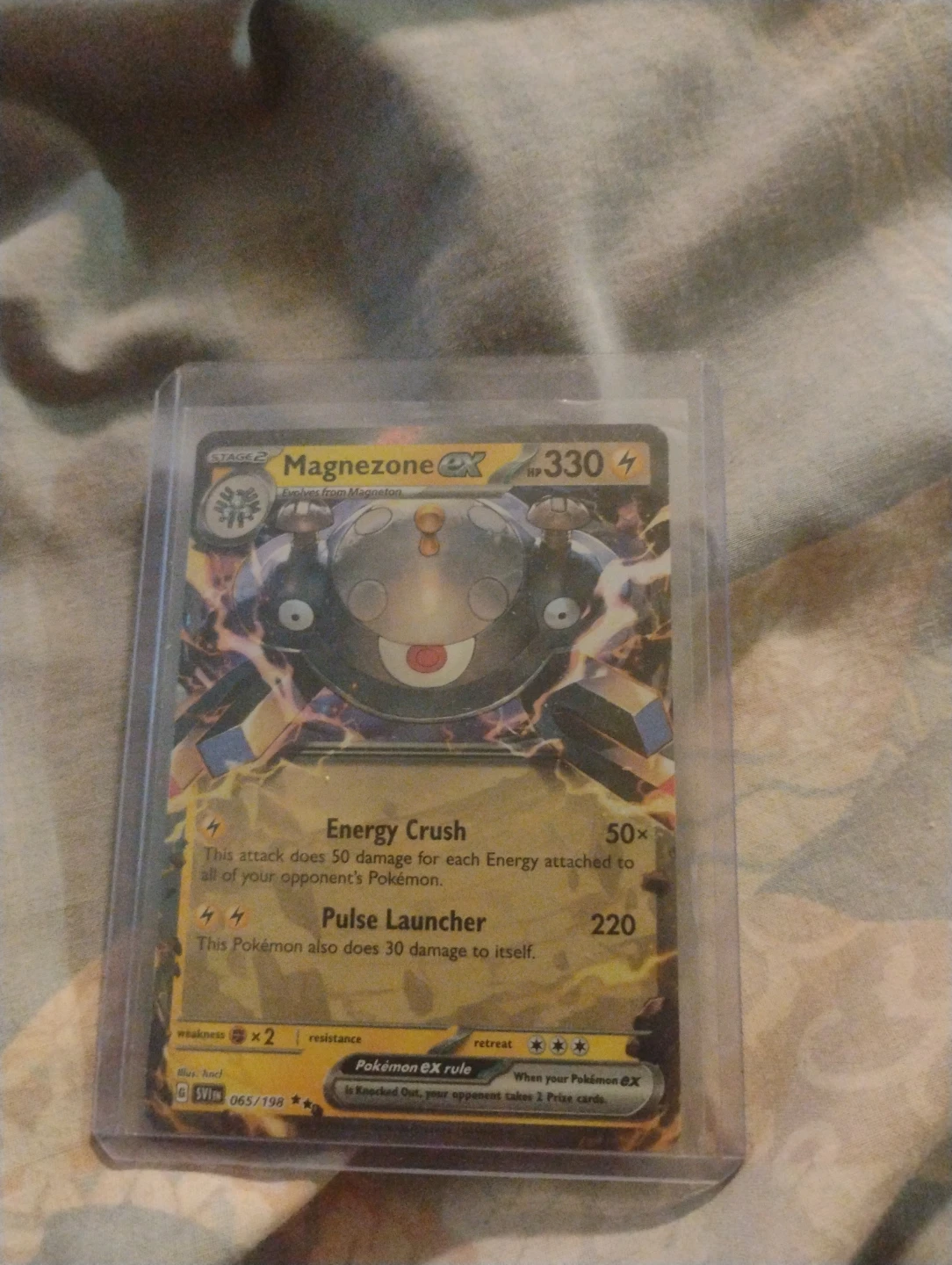 Pokemon Magnezone EX Card 065/198