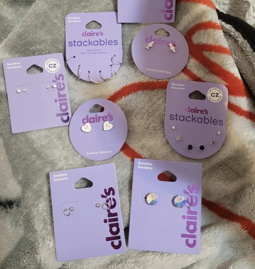 Unused claires earings