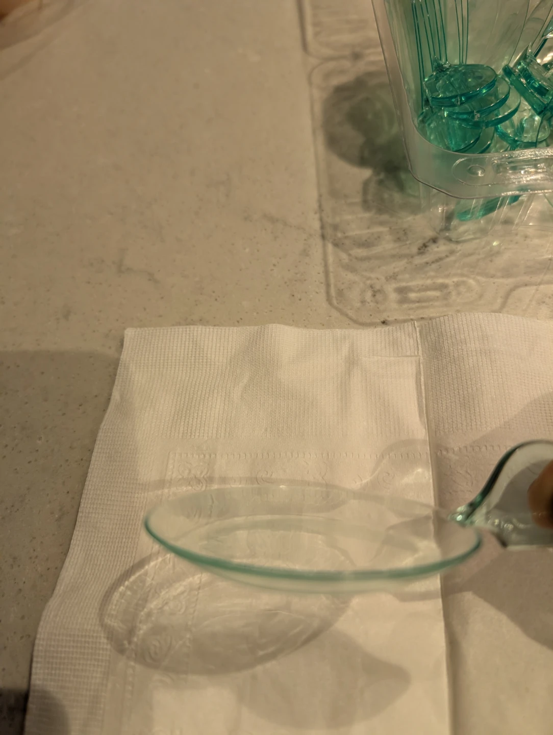 Small serving dish for finger food